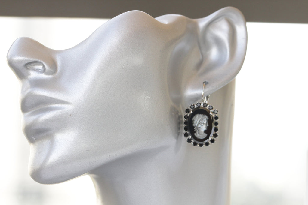 Black Cameo Earrings with Pearls - Eredi Jovon Venice